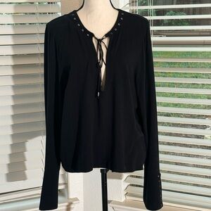 Free People Jump To The Beat plunging neckline w/bell sleeves, Size L
